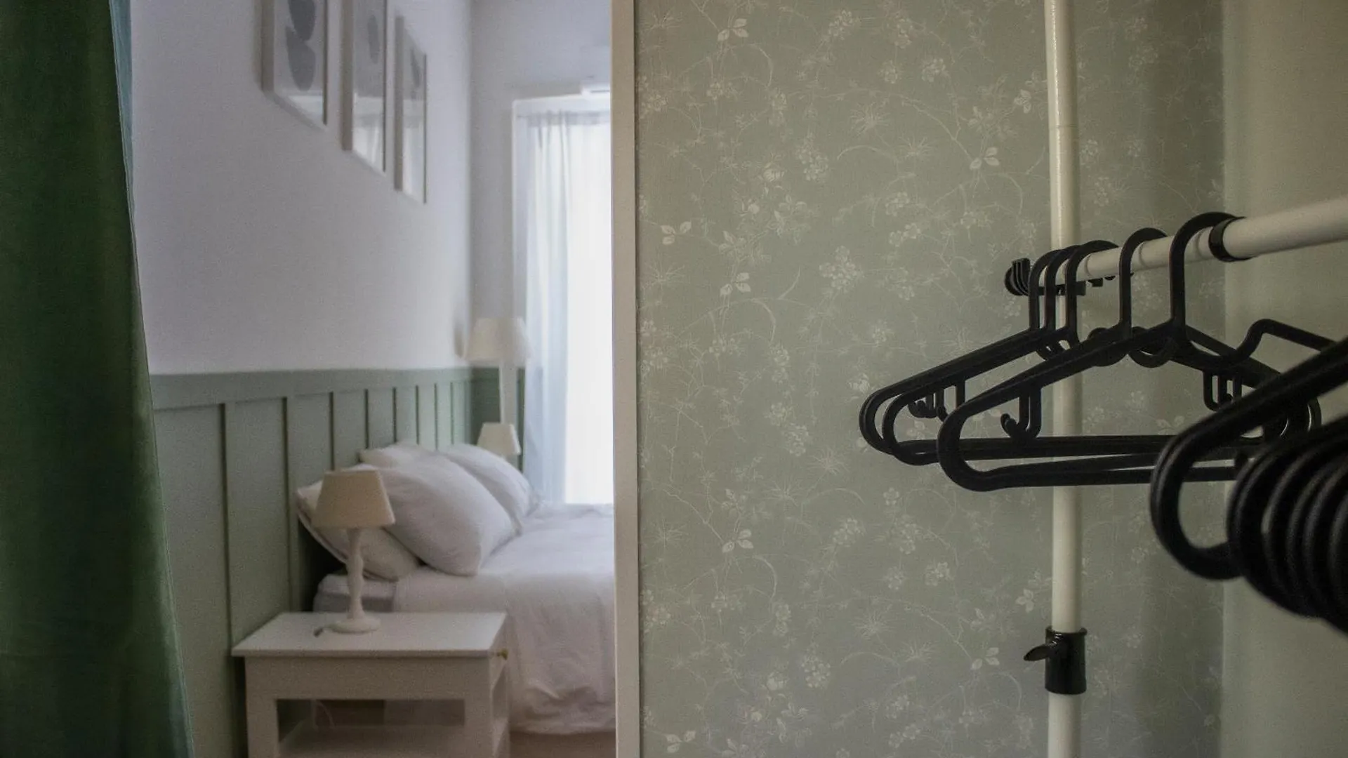 Sant'Eligio Apartments & Rooms Palermo Italy