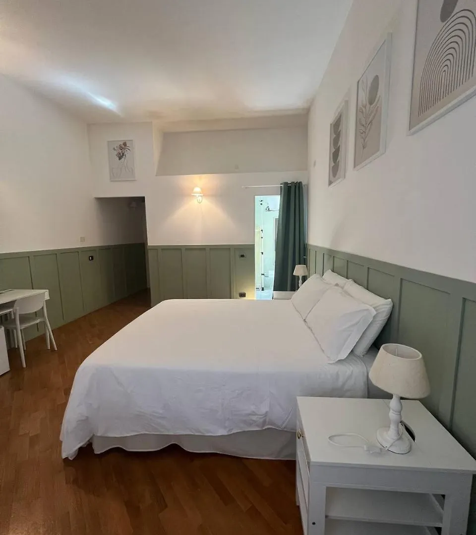 Guest house Sant'Eligio Apartments & Rooms Palermo