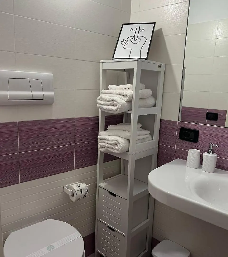 Sant'Eligio Apartments & Rooms Palermo 0*,