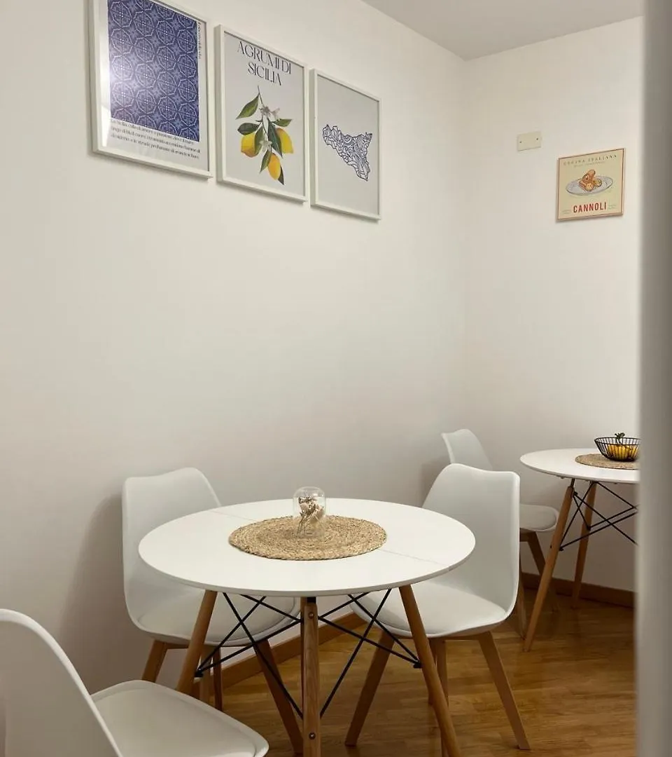 Sant'Eligio Apartments & Rooms Palermo